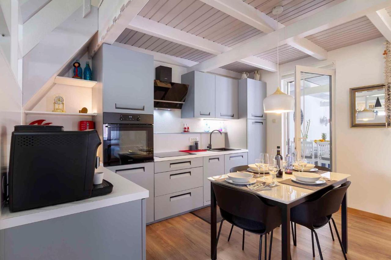 Apartments In Silo/Insel Krk 13443 Екстериор снимка