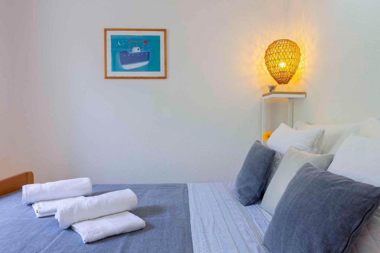 Apartments In Silo/Insel Krk 13443 Екстериор снимка